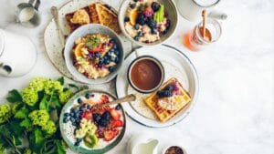 alt="पोषण से भरपूर हेल्दी नाश्ता – स्वस्थ सुबह की आदत"